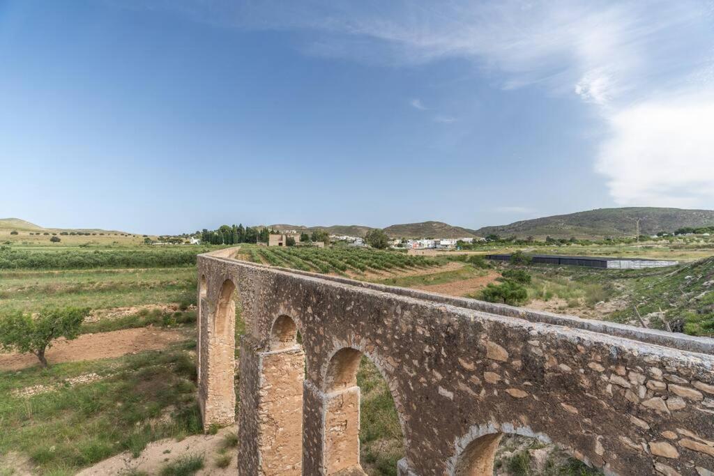 Villa De Fernan Perez 尼哈尔 外观 照片